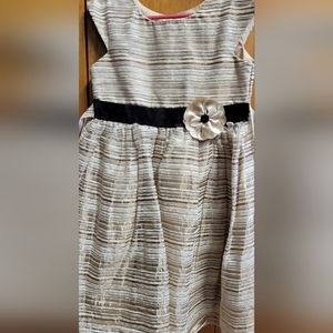 Gorgeous golden party dress